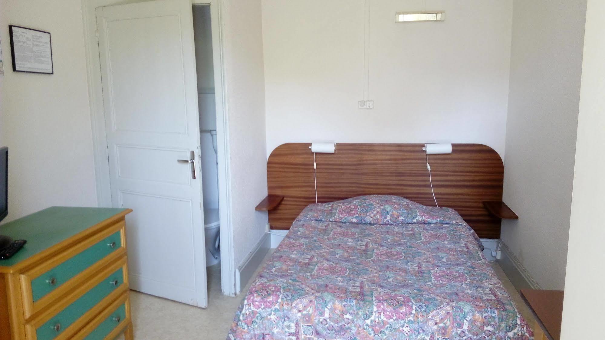 Hotel Nice Flore Vichy Kültér fotó